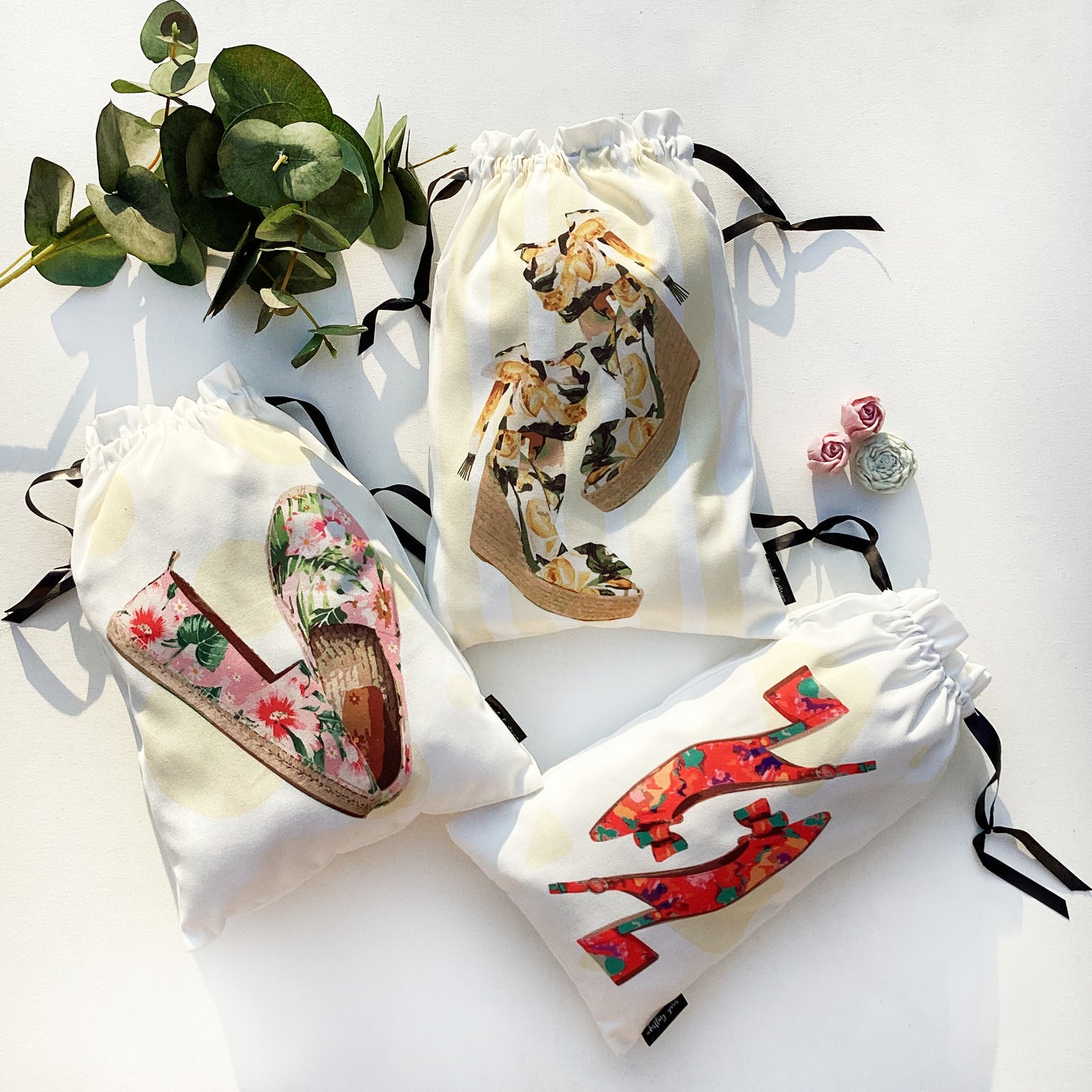 WOMEN’S SHOE BAGS {floral splash} - pack of 3